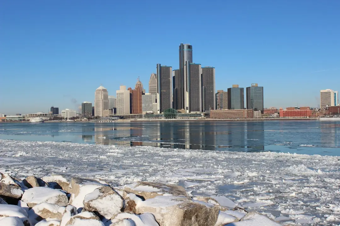 6 month lease detroit