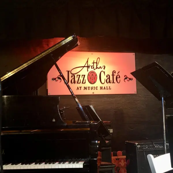 Aretha's Jazz Cafe | Detroit's Soulful Stage Downtown Detroit