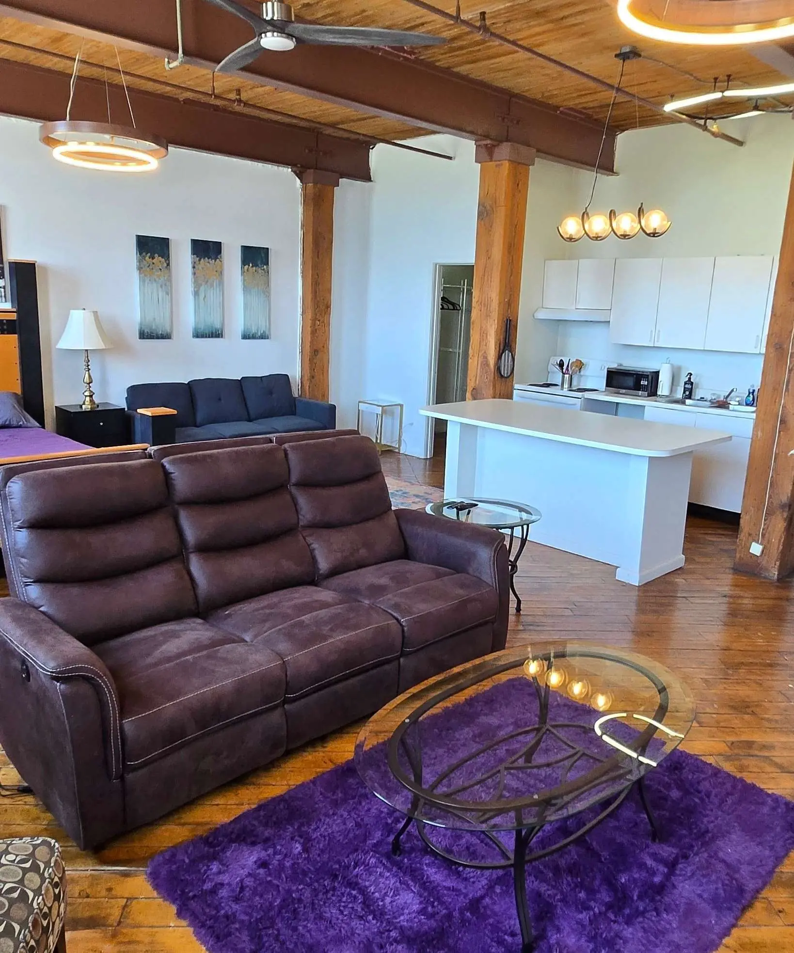 Motortcity Riverfront Loft