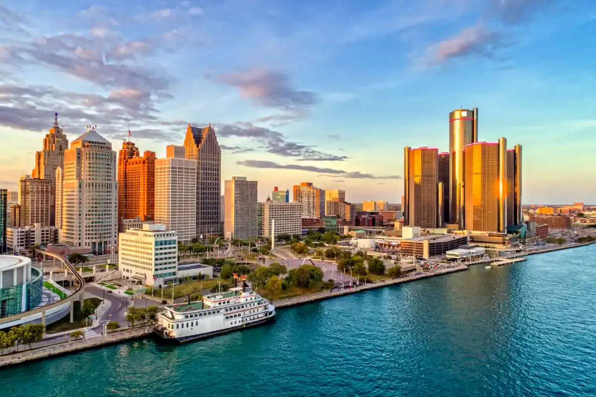 Your Perfect Base for Your Next Detroit Trip!