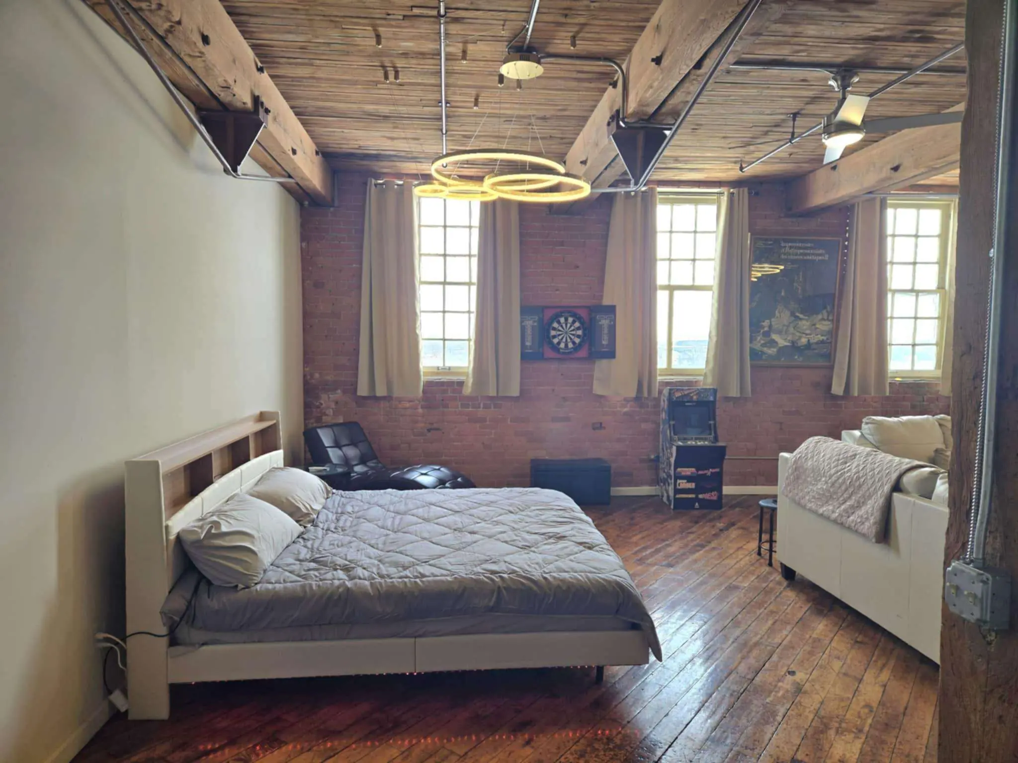 Detwah Studio Loft bed