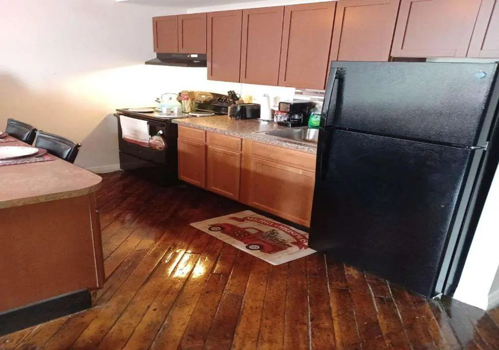 Detroit Artsy Industrial Loft At Detroit Furnished Rentals