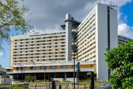 Henry Ford Hospital housing