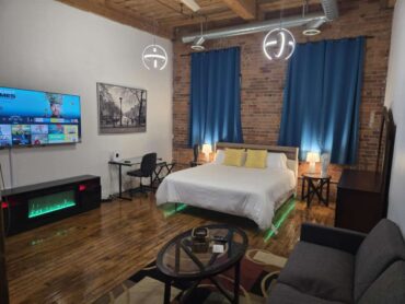 Featured image for blog post titled "Detroit Travel Accommodation Reviews: What Guests Say"